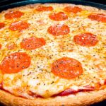 keto_fathead_pepperoni_pizza