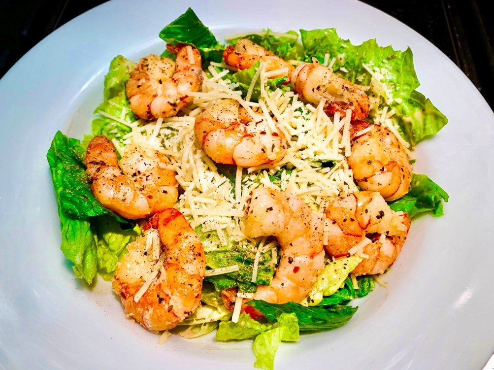 Keto Shrimp Caesar Salad